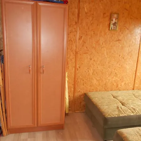 Apartment Domki I Pokoje Nad Morzem Rusinowo L Wojtowicz *